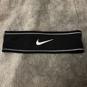 Nike Fleece Headband